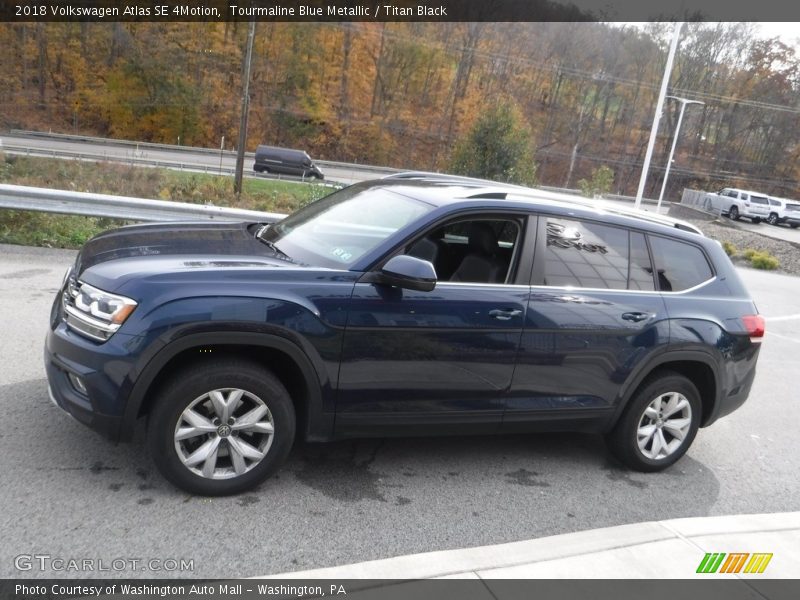 Tourmaline Blue Metallic / Titan Black 2018 Volkswagen Atlas SE 4Motion