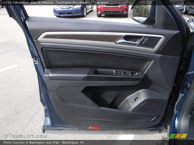 Tourmaline Blue Metallic / Titan Black 2018 Volkswagen Atlas SE 4Motion