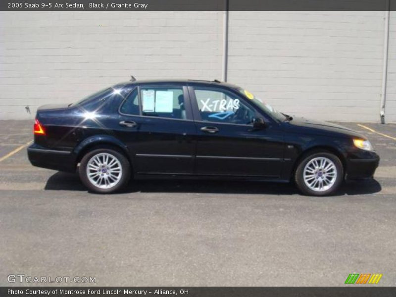 Black / Granite Gray 2005 Saab 9-5 Arc Sedan