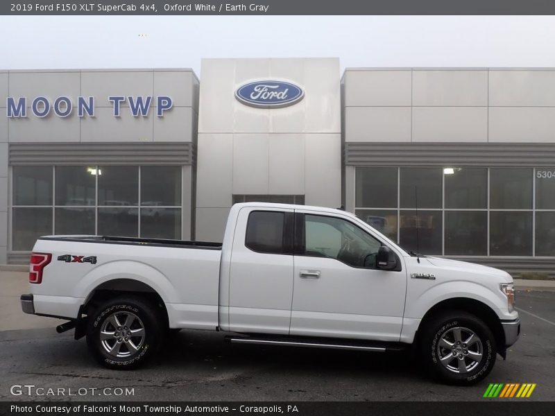 Oxford White / Earth Gray 2019 Ford F150 XLT SuperCab 4x4