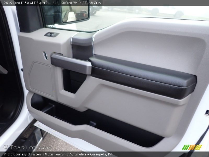 Oxford White / Earth Gray 2019 Ford F150 XLT SuperCab 4x4