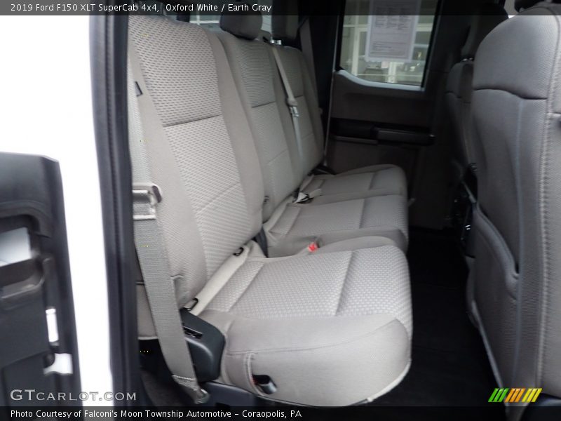 Oxford White / Earth Gray 2019 Ford F150 XLT SuperCab 4x4