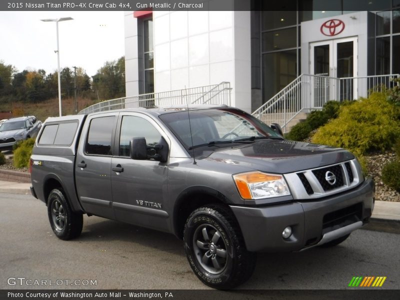 Gun Metallic / Charcoal 2015 Nissan Titan PRO-4X Crew Cab 4x4