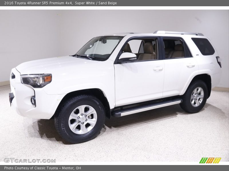 Super White / Sand Beige 2016 Toyota 4Runner SR5 Premium 4x4