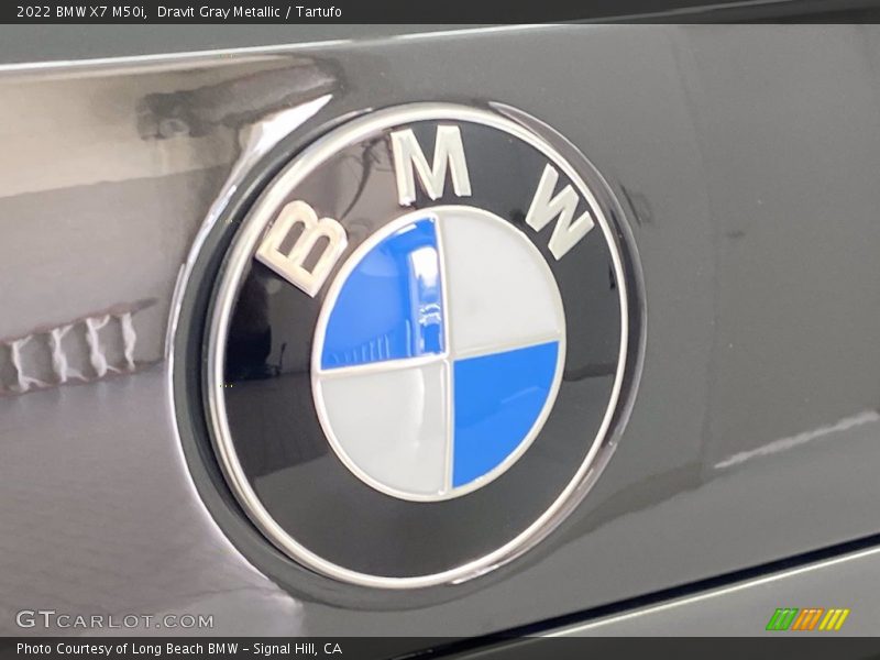 Dravit Gray Metallic / Tartufo 2022 BMW X7 M50i