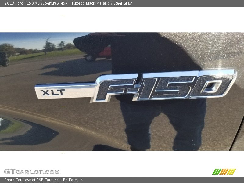 Tuxedo Black Metallic / Steel Gray 2013 Ford F150 XL SuperCrew 4x4