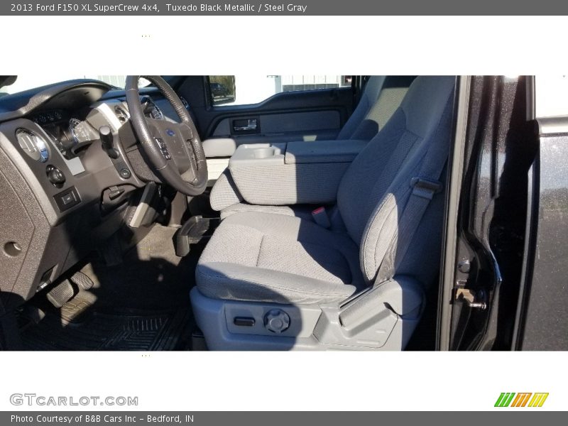 Tuxedo Black Metallic / Steel Gray 2013 Ford F150 XL SuperCrew 4x4