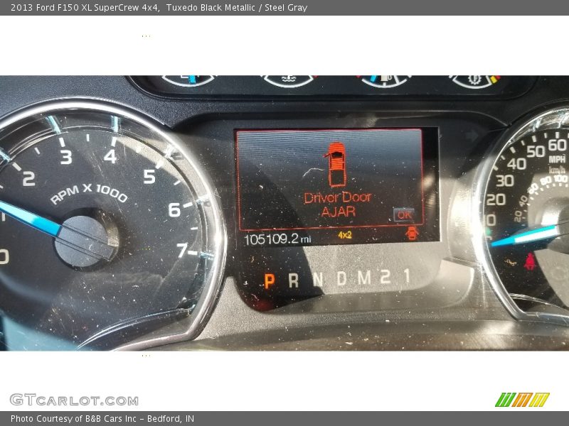 Tuxedo Black Metallic / Steel Gray 2013 Ford F150 XL SuperCrew 4x4