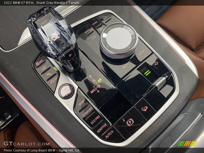  2022 X7 M50i 8 Speed Automatic Shifter