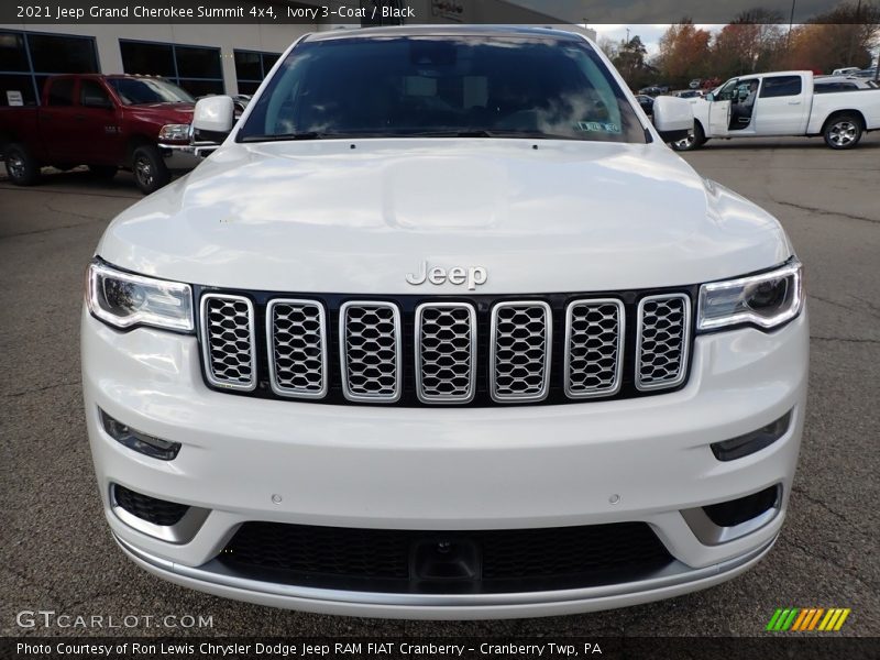 Ivory 3-Coat / Black 2021 Jeep Grand Cherokee Summit 4x4