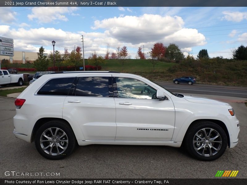  2021 Grand Cherokee Summit 4x4 Ivory 3-Coat