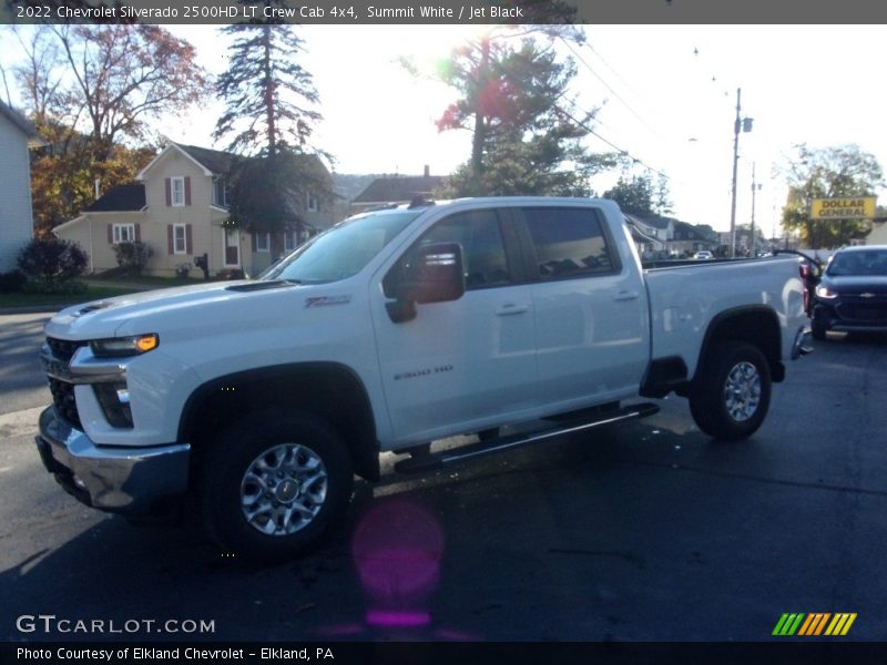 Summit White / Jet Black 2022 Chevrolet Silverado 2500HD LT Crew Cab 4x4