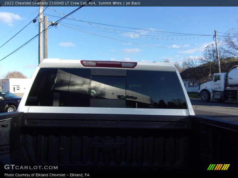 Summit White / Jet Black 2022 Chevrolet Silverado 2500HD LT Crew Cab 4x4