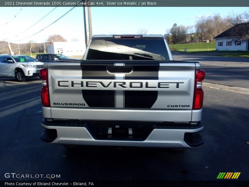 Silver Ice Metallic / Jet Black 2021 Chevrolet Silverado 1500 Custom Crew Cab 4x4