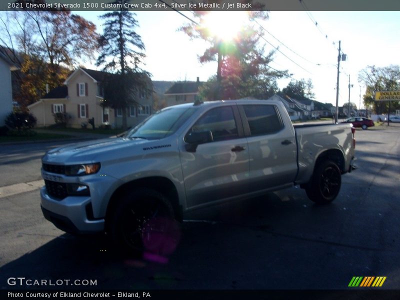 Silver Ice Metallic / Jet Black 2021 Chevrolet Silverado 1500 Custom Crew Cab 4x4