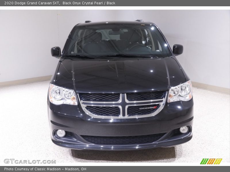 Black Onyx Crystal Pearl / Black 2020 Dodge Grand Caravan SXT
