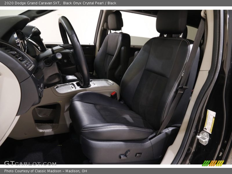 Black Onyx Crystal Pearl / Black 2020 Dodge Grand Caravan SXT