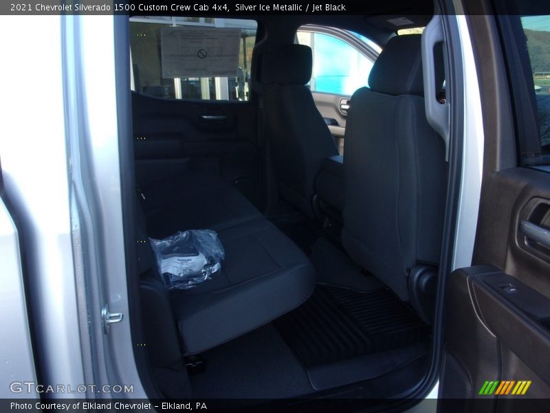 Silver Ice Metallic / Jet Black 2021 Chevrolet Silverado 1500 Custom Crew Cab 4x4