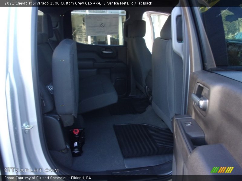 Silver Ice Metallic / Jet Black 2021 Chevrolet Silverado 1500 Custom Crew Cab 4x4