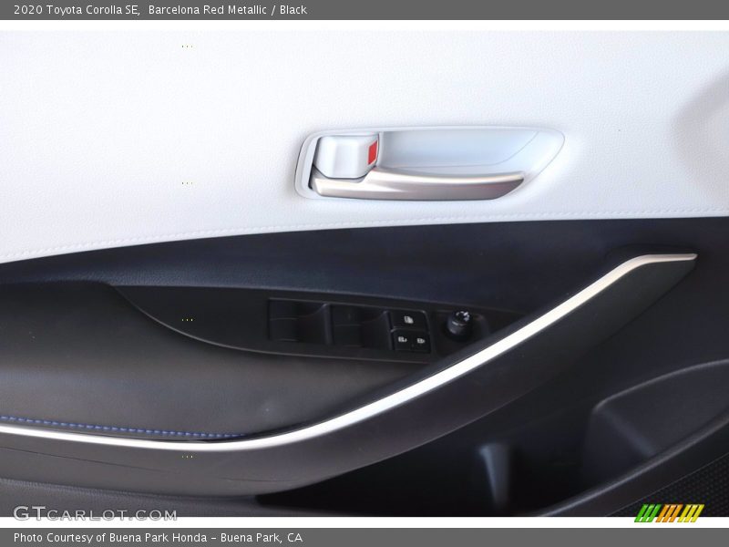 Barcelona Red Metallic / Black 2020 Toyota Corolla SE