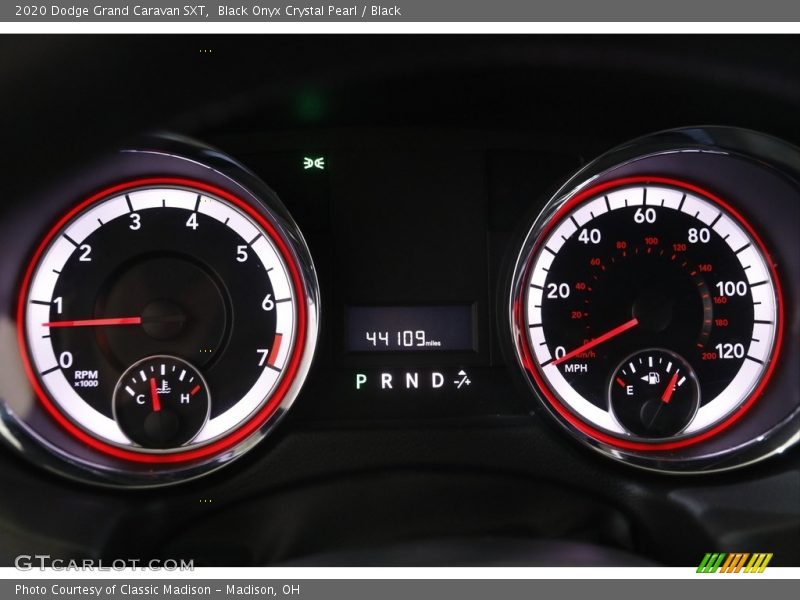 Black Onyx Crystal Pearl / Black 2020 Dodge Grand Caravan SXT