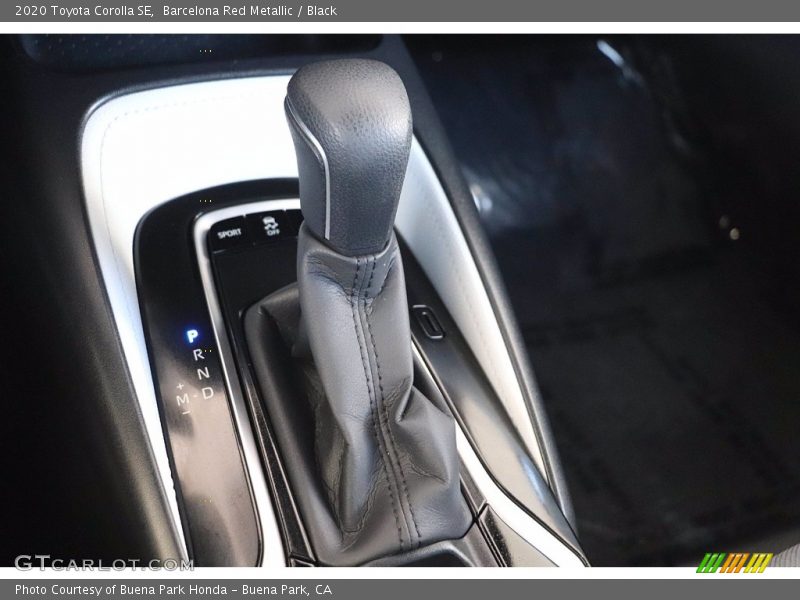 Barcelona Red Metallic / Black 2020 Toyota Corolla SE
