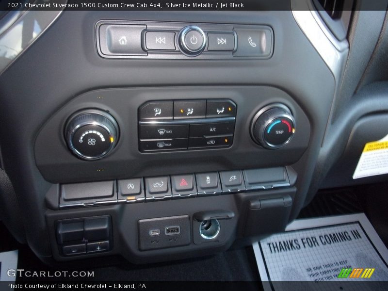 Silver Ice Metallic / Jet Black 2021 Chevrolet Silverado 1500 Custom Crew Cab 4x4