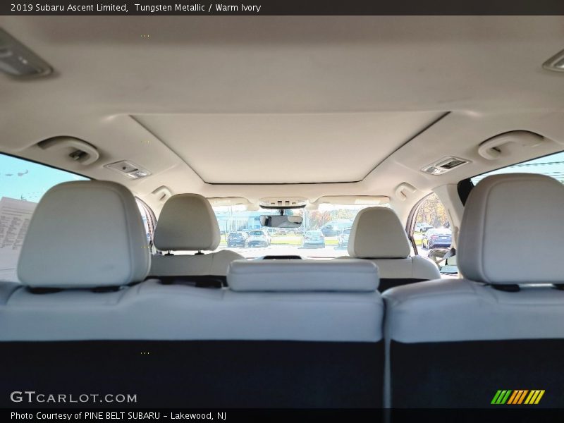 Tungsten Metallic / Warm Ivory 2019 Subaru Ascent Limited