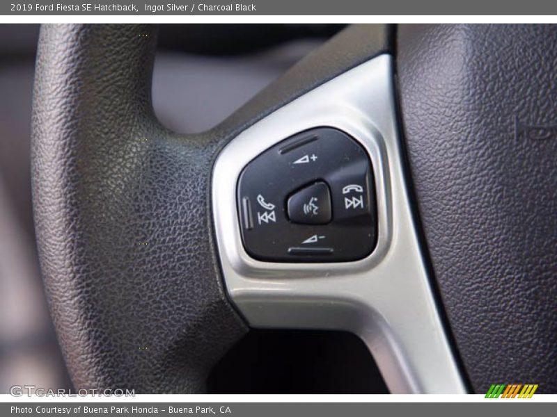 Ingot Silver / Charcoal Black 2019 Ford Fiesta SE Hatchback