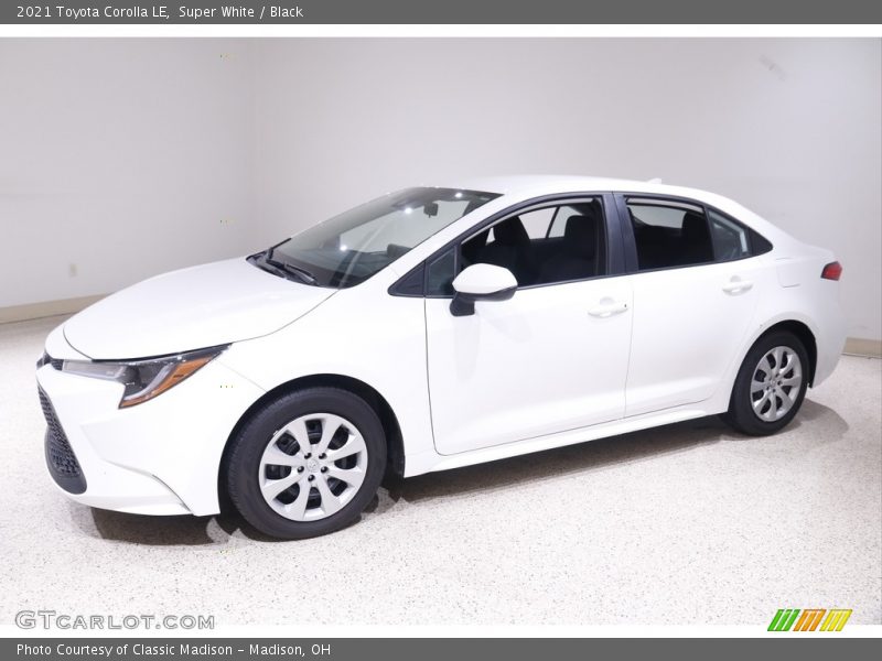  2021 Corolla LE Super White