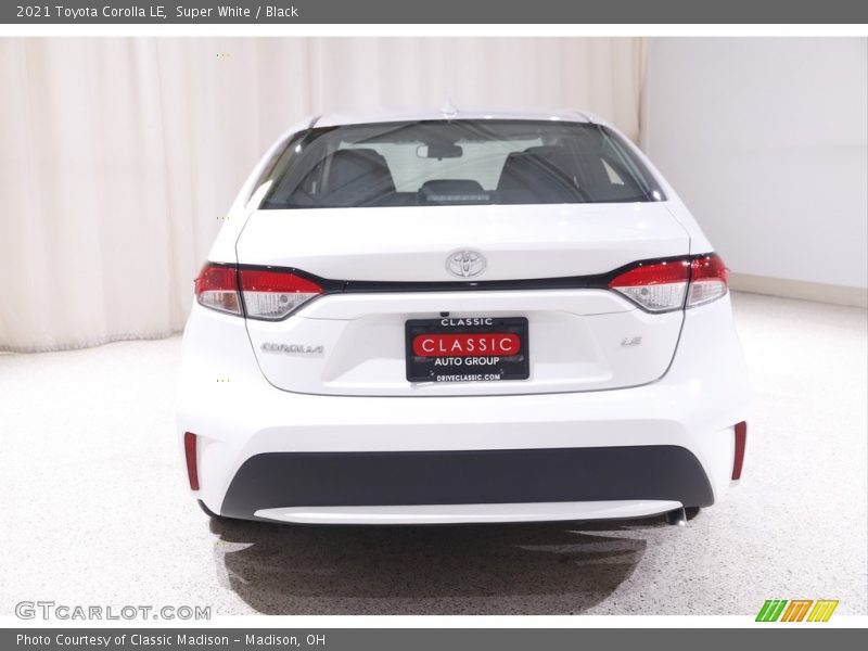 Super White / Black 2021 Toyota Corolla LE