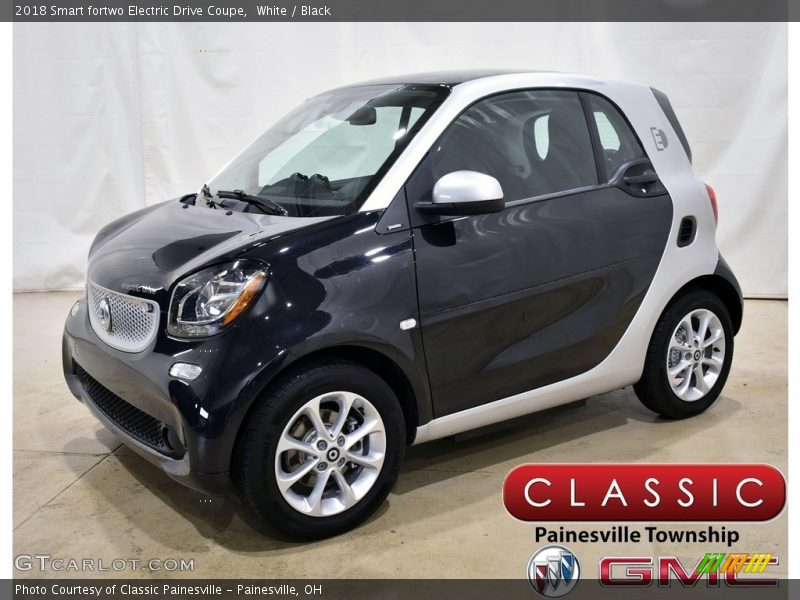 White / Black 2018 Smart fortwo Electric Drive Coupe
