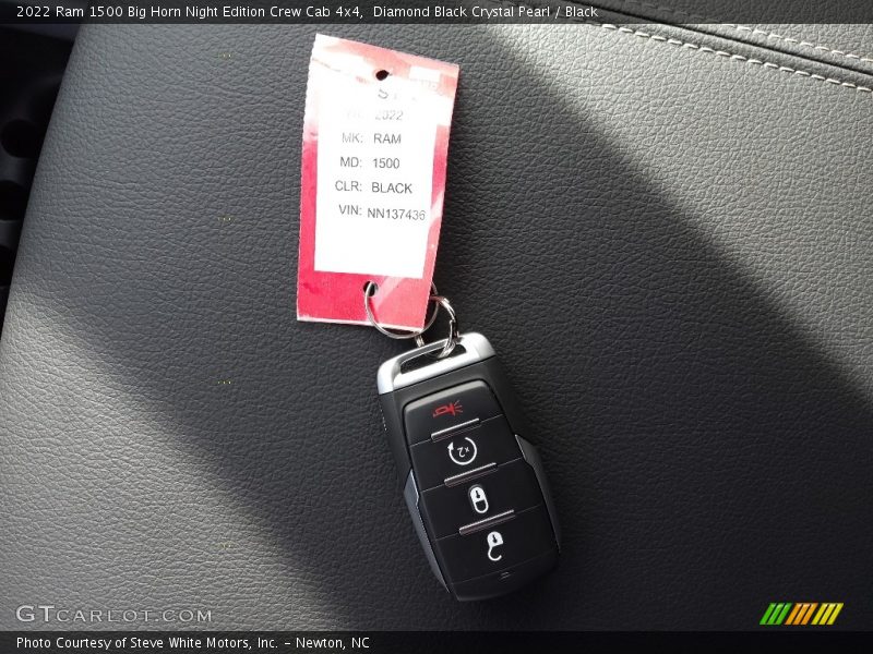Diamond Black Crystal Pearl / Black 2022 Ram 1500 Big Horn Night Edition Crew Cab 4x4