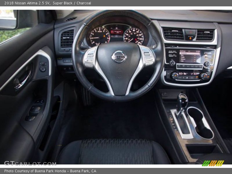 Super Black / Charcoal 2018 Nissan Altima 2.5 SV