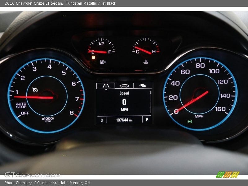 Tungsten Metallic / Jet Black 2016 Chevrolet Cruze LT Sedan