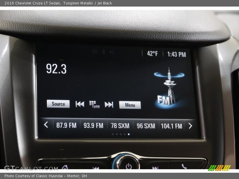 Tungsten Metallic / Jet Black 2016 Chevrolet Cruze LT Sedan