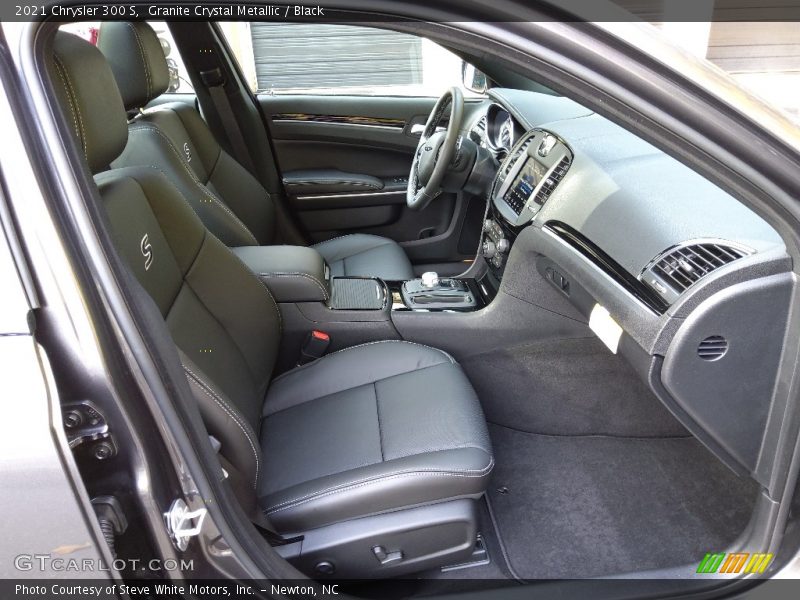 Front Seat of 2021 300 S