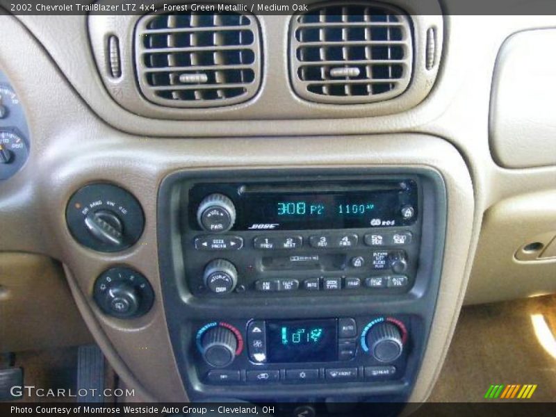 Forest Green Metallic / Medium Oak 2002 Chevrolet TrailBlazer LTZ 4x4