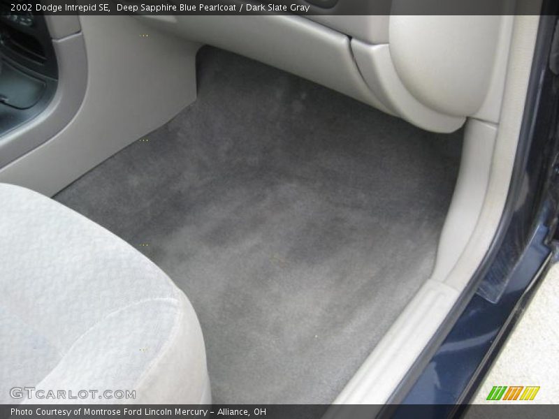 Deep Sapphire Blue Pearlcoat / Dark Slate Gray 2002 Dodge Intrepid SE