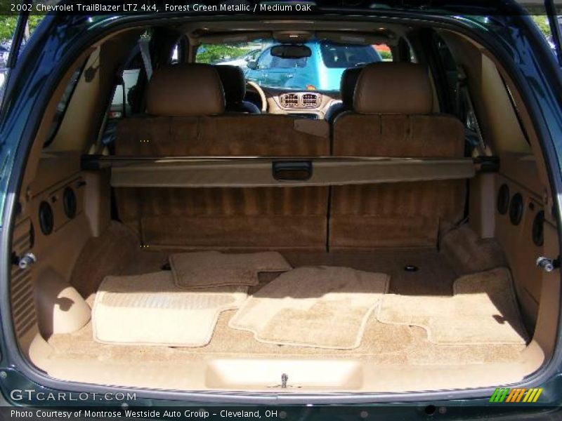 Forest Green Metallic / Medium Oak 2002 Chevrolet TrailBlazer LTZ 4x4