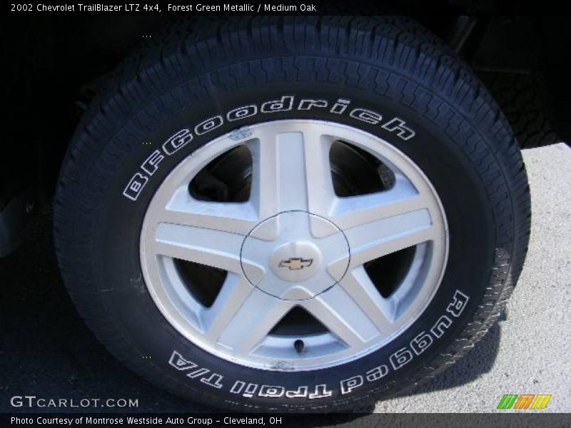 Forest Green Metallic / Medium Oak 2002 Chevrolet TrailBlazer LTZ 4x4