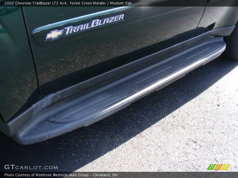 Forest Green Metallic / Medium Oak 2002 Chevrolet TrailBlazer LTZ 4x4