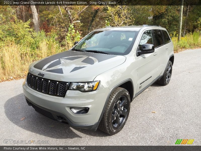Sting-Gray / Black 2021 Jeep Grand Cherokee Laredo 4x4 Freedom Edition