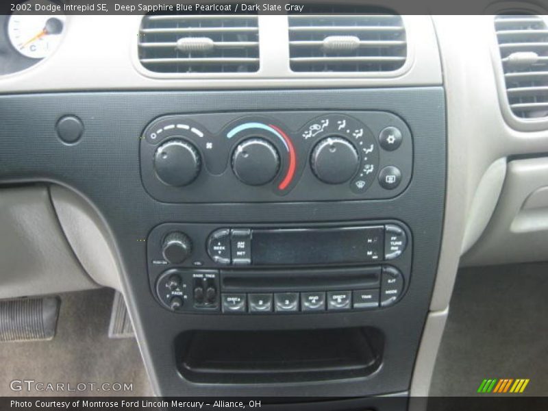 Deep Sapphire Blue Pearlcoat / Dark Slate Gray 2002 Dodge Intrepid SE