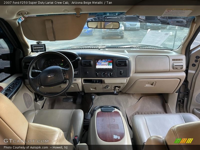 Arizona Beige Metallic / Tan 2007 Ford F250 Super Duty Lariat Crew Cab