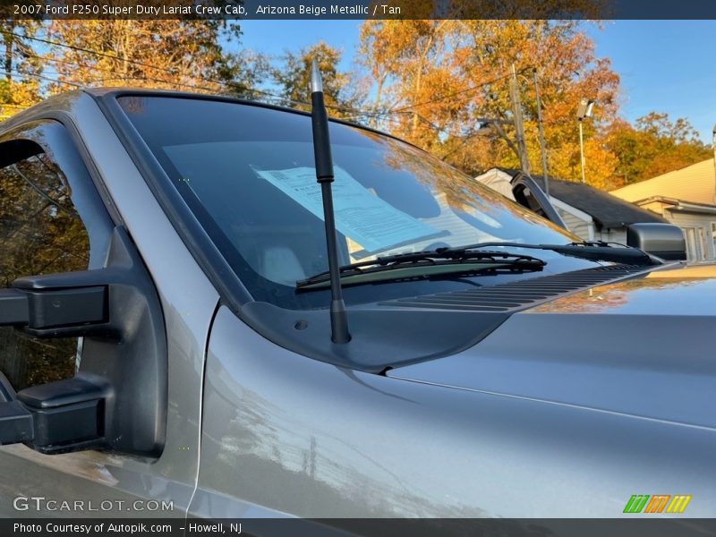 Arizona Beige Metallic / Tan 2007 Ford F250 Super Duty Lariat Crew Cab