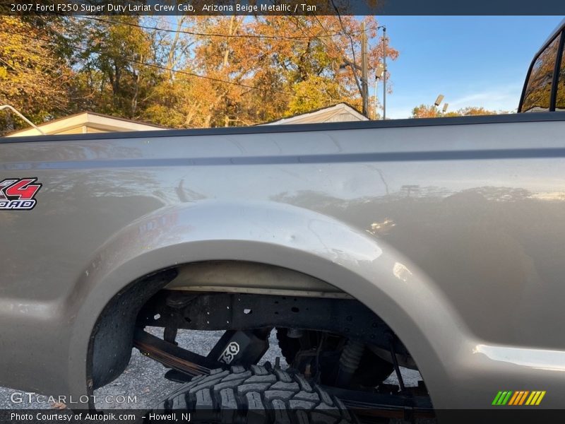 Arizona Beige Metallic / Tan 2007 Ford F250 Super Duty Lariat Crew Cab