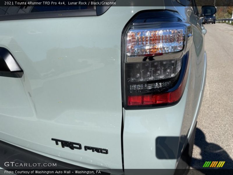  2021 4Runner TRD Pro 4x4 Logo