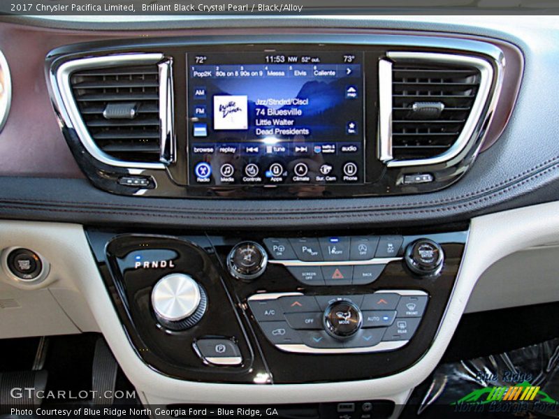 Brilliant Black Crystal Pearl / Black/Alloy 2017 Chrysler Pacifica Limited