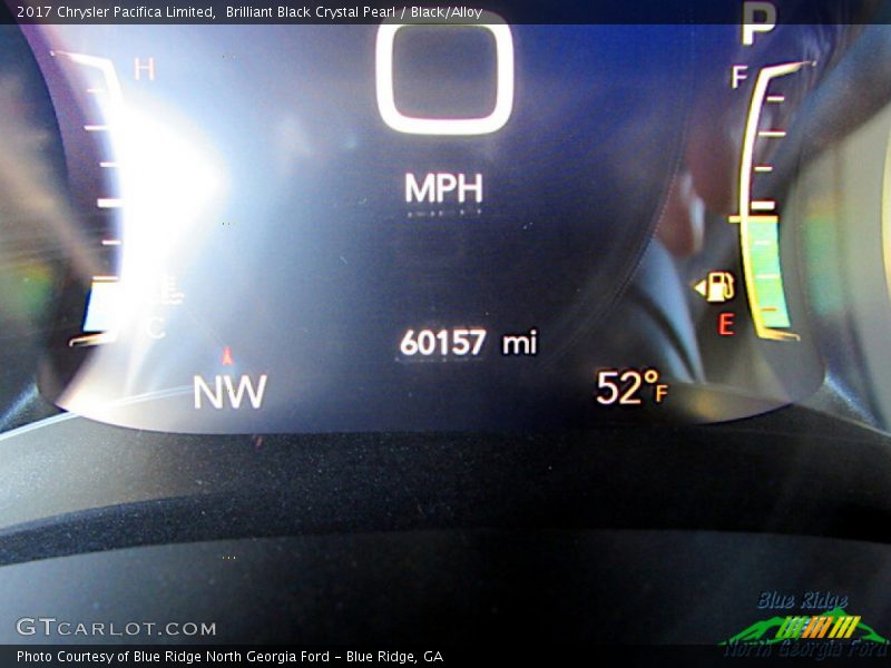 Brilliant Black Crystal Pearl / Black/Alloy 2017 Chrysler Pacifica Limited